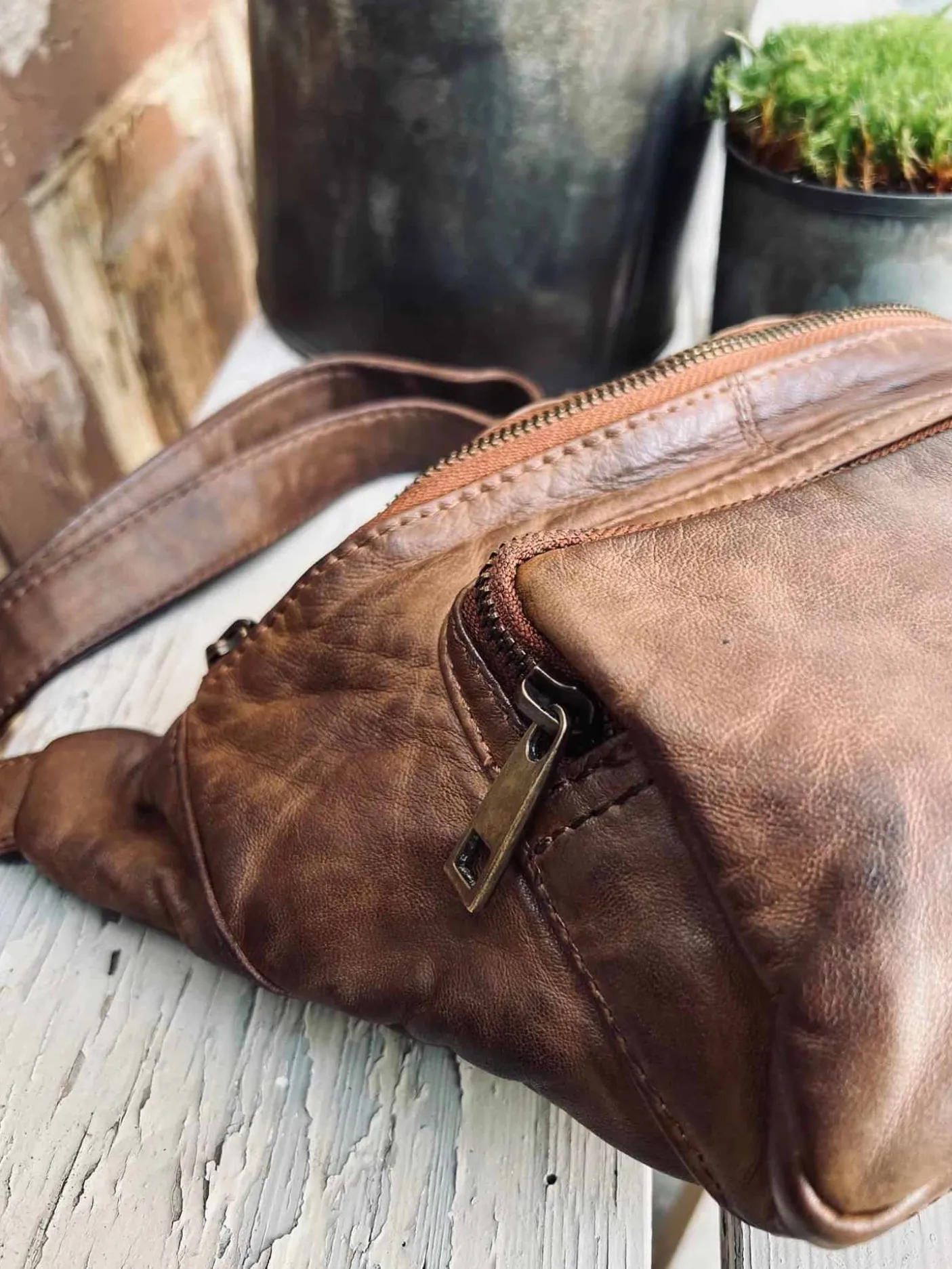 Bæltetaske CLASSY - Chesterfield