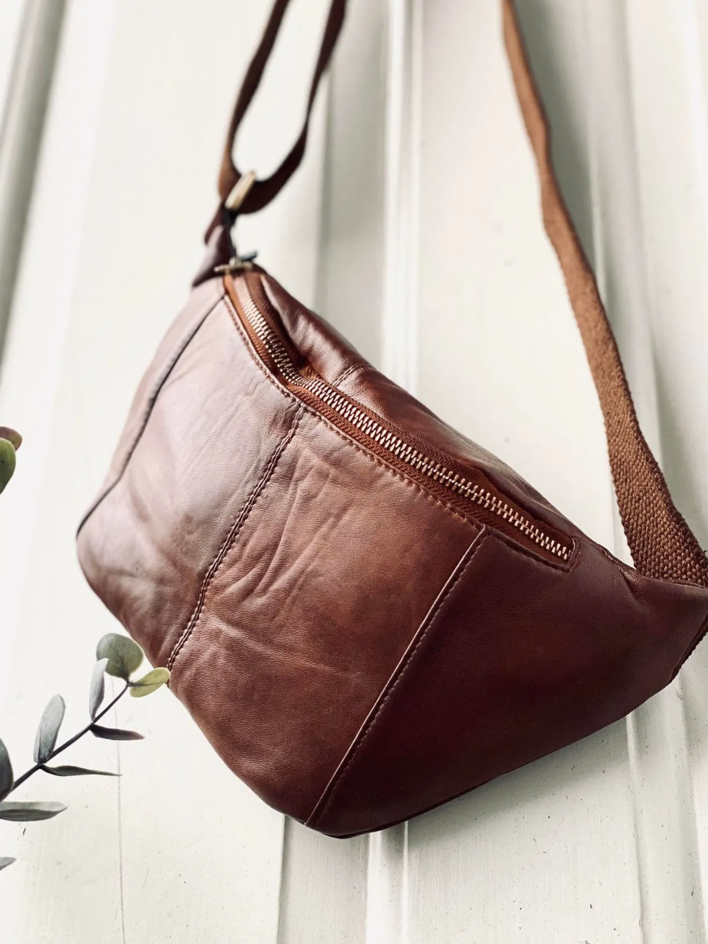 Bumbag JUNE - Dark cognac
