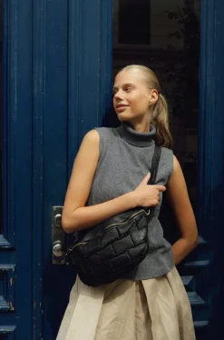 Bumbag Margo black