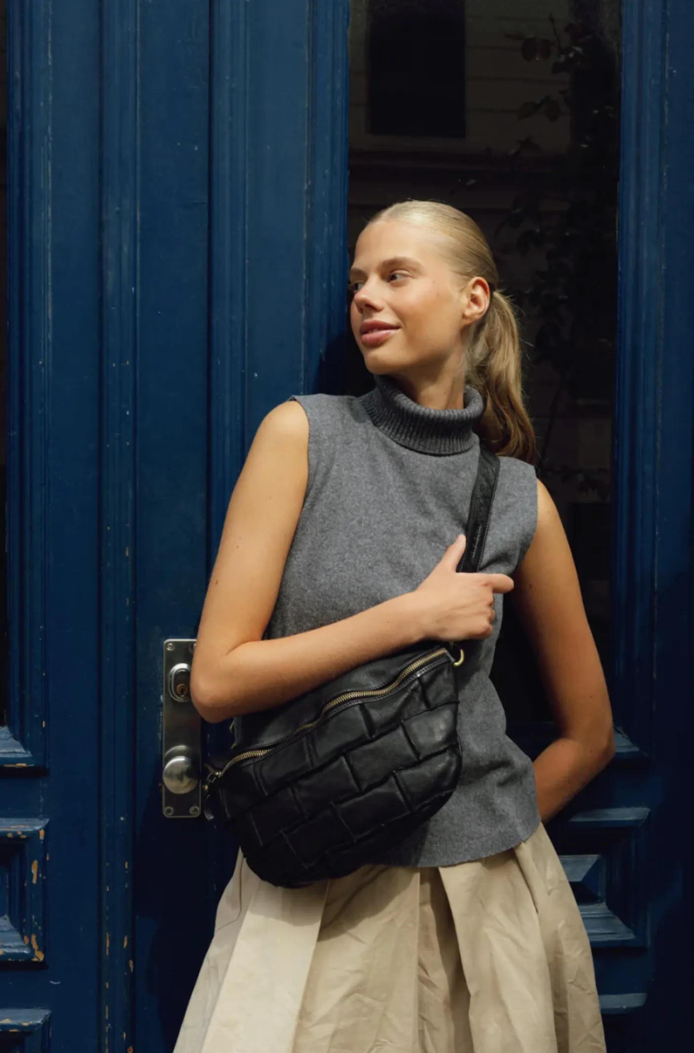 Bumbag Margo black
