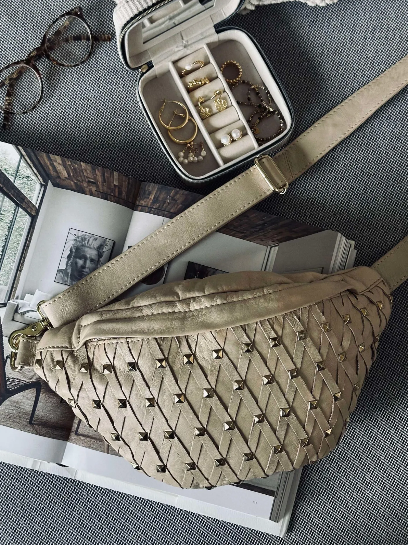Bumbag Vanila gold