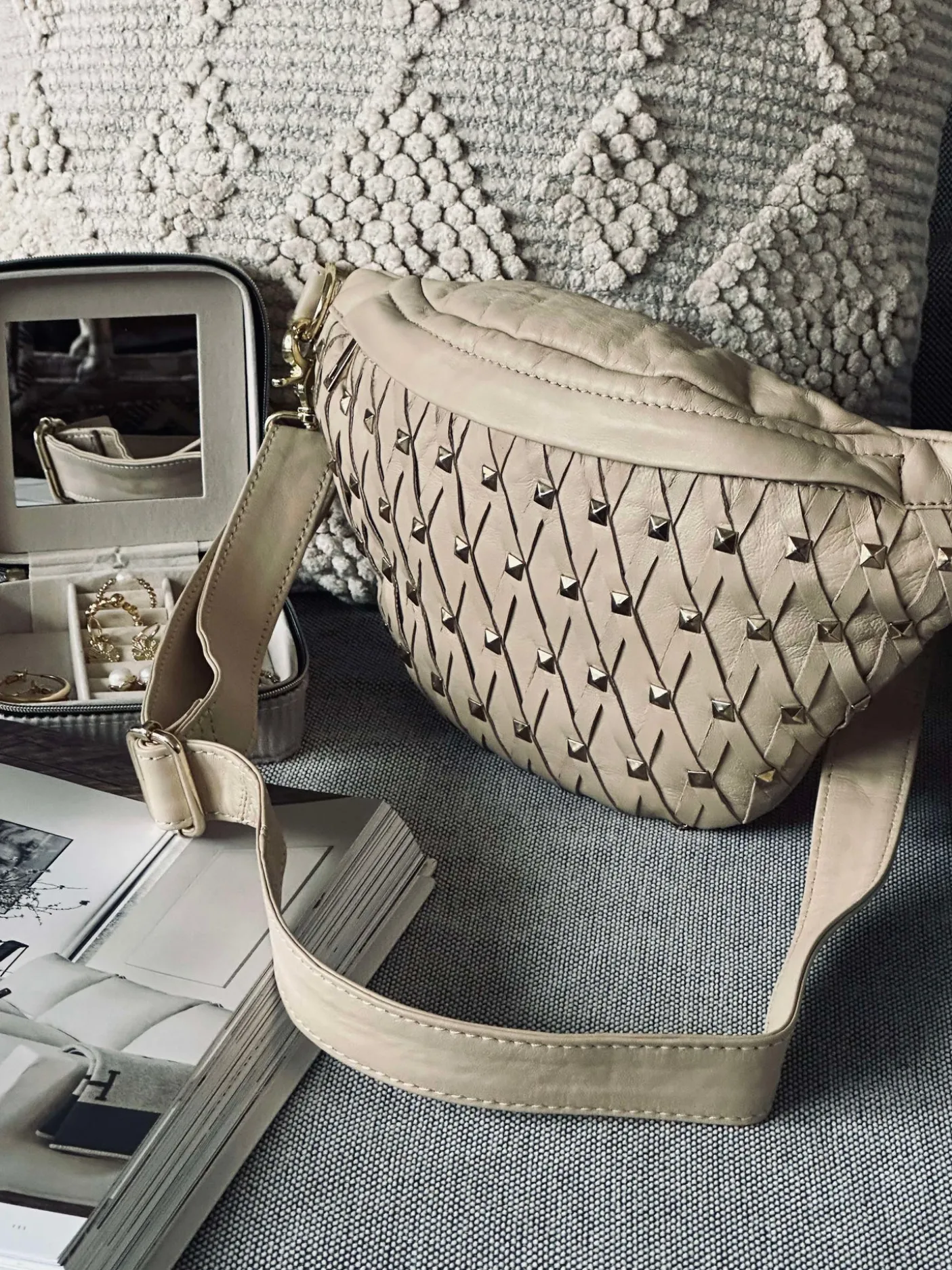 Bumbag Vanila gold