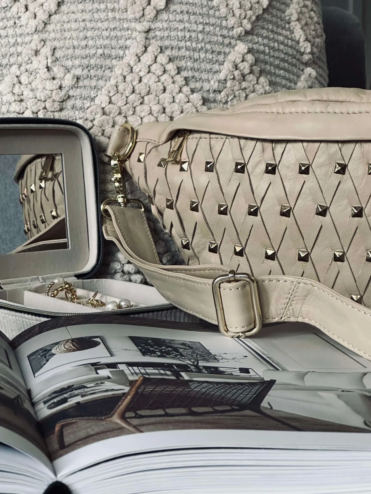 Bumbag Vanila gold