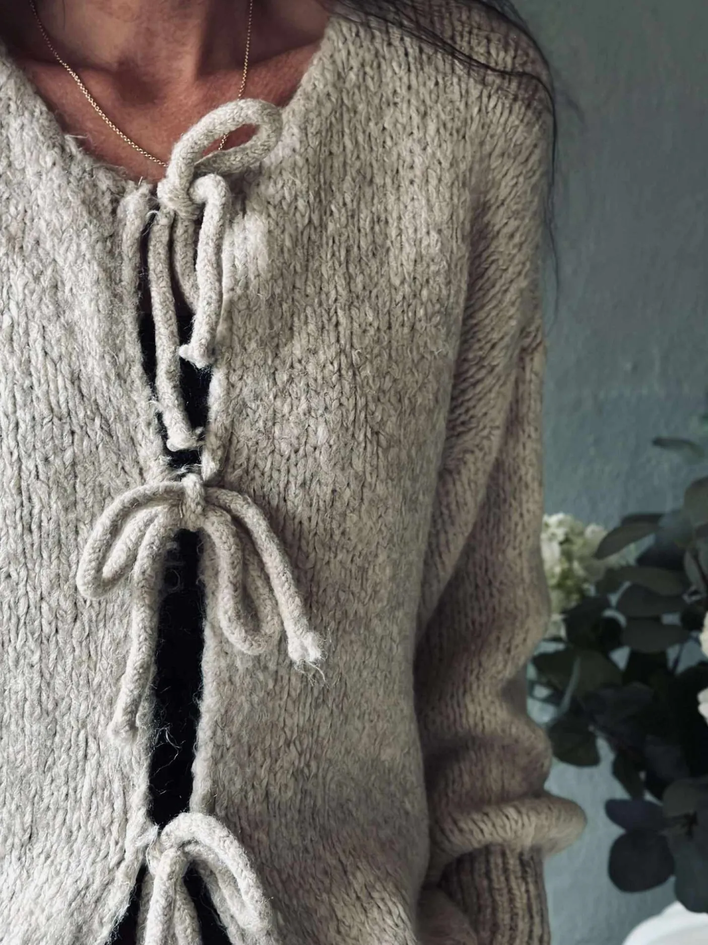 Cardigan med sløjfer - Beige