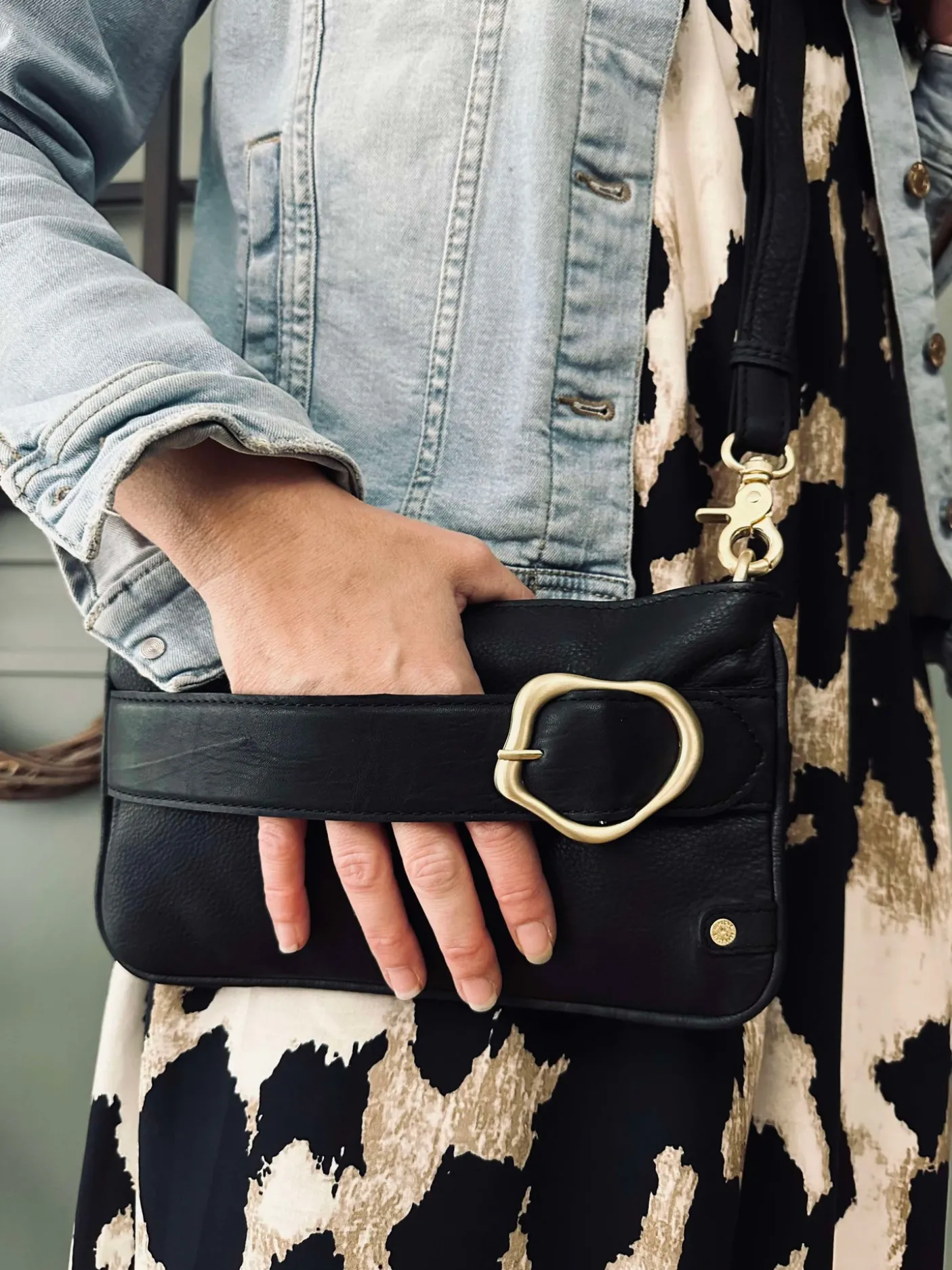Clutch Berlin - Black leather