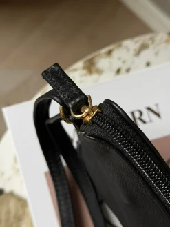 Clutch Misse - Black / Gold