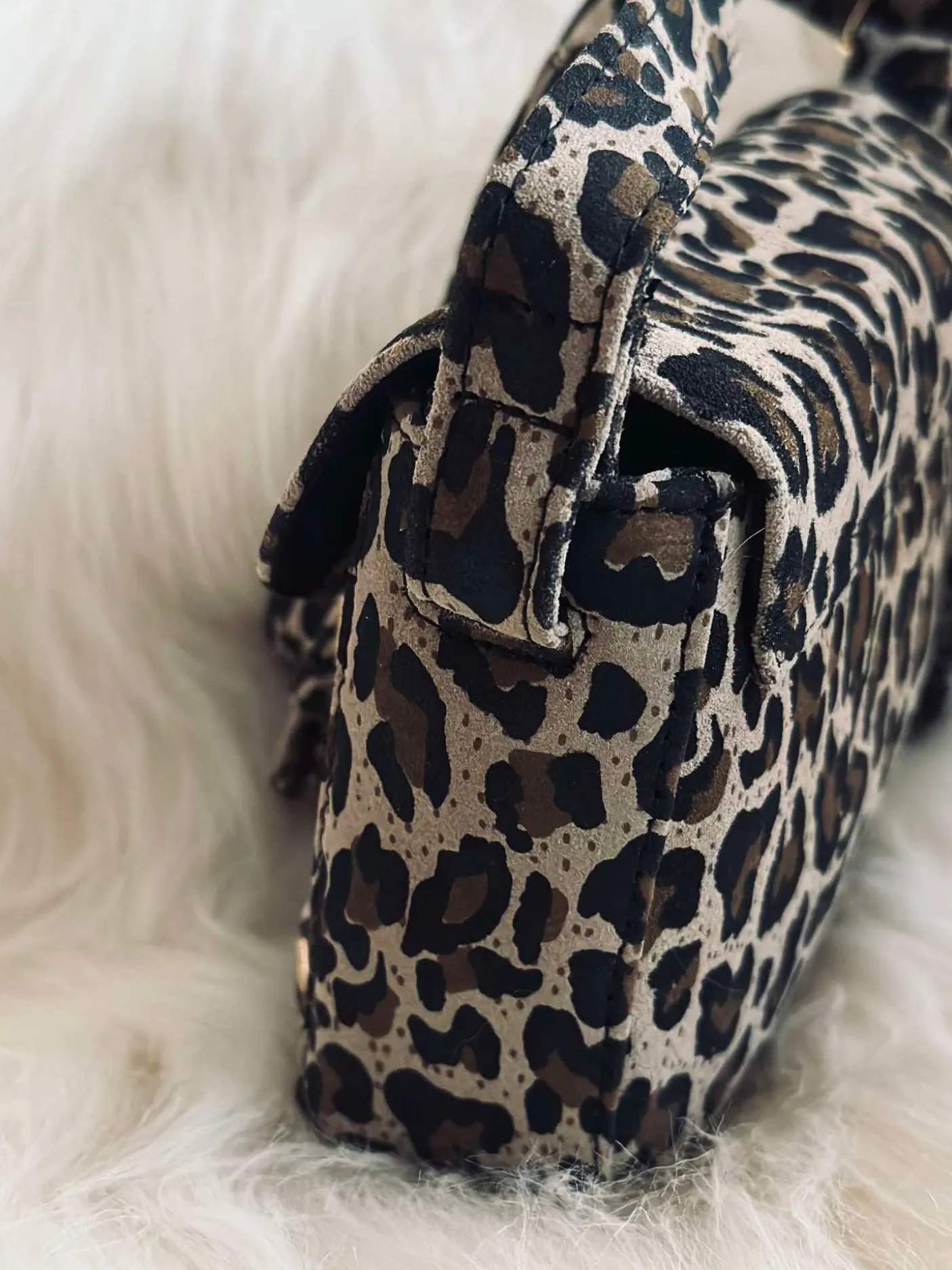 Crossbody Aura Leo