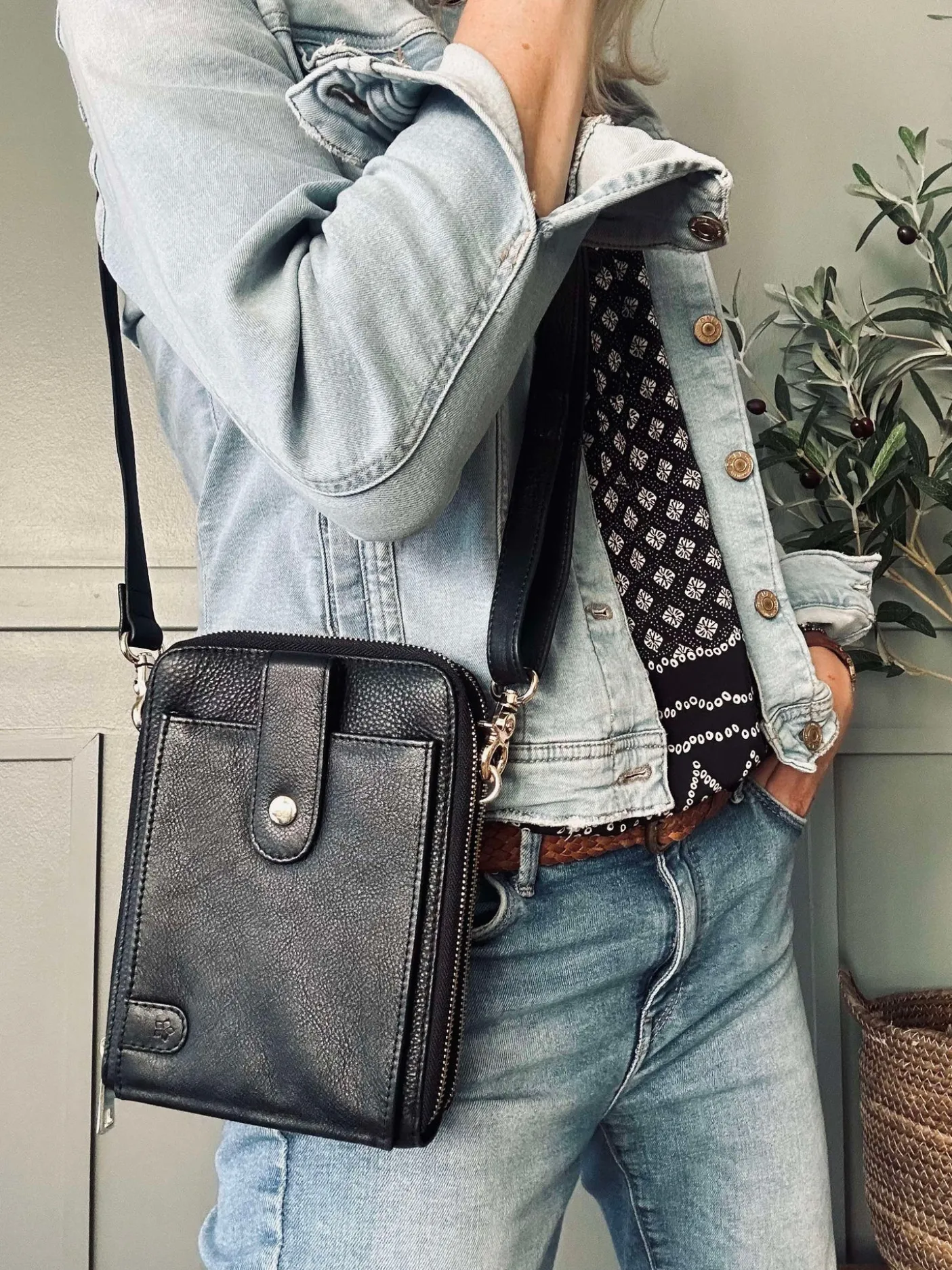 Crossover Posh - Black / Silver