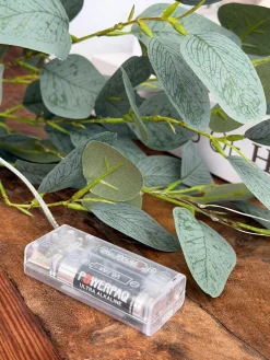 Eucalyptus gren med lys - 100cm
