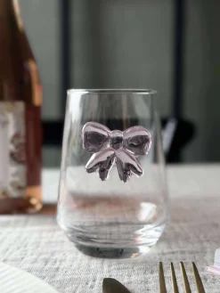 Glas med sløjfe