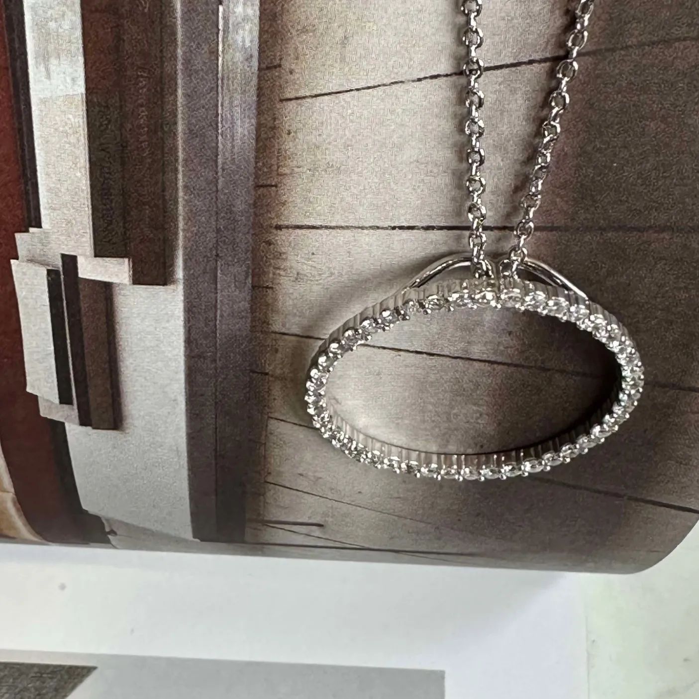 Halskæde Kendal - rhodium belagt