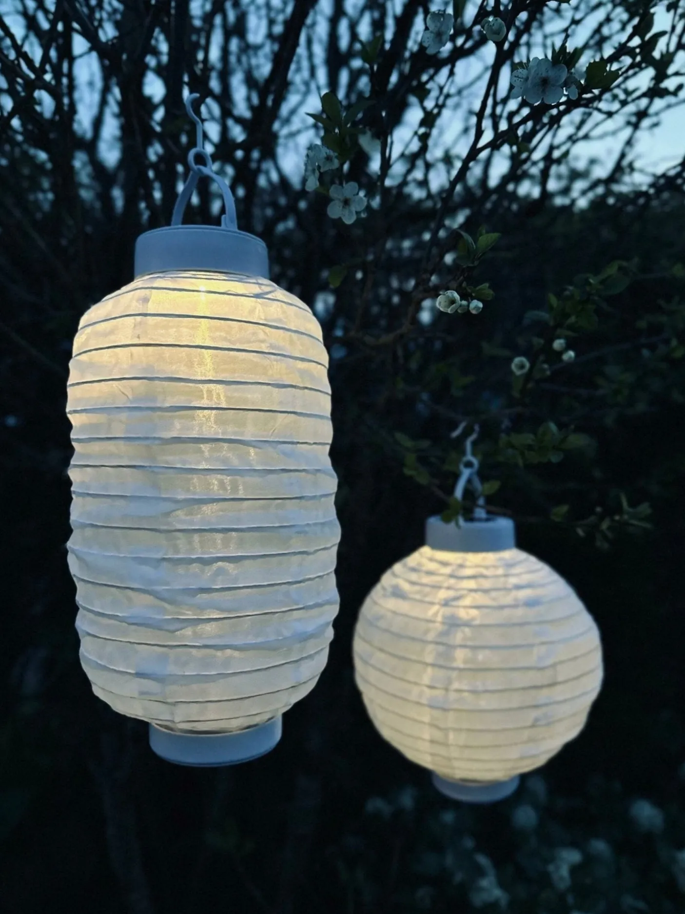 Lampe med solceller – White