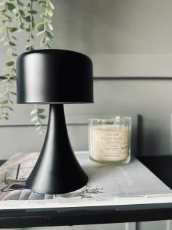 LED Bordlampe Black