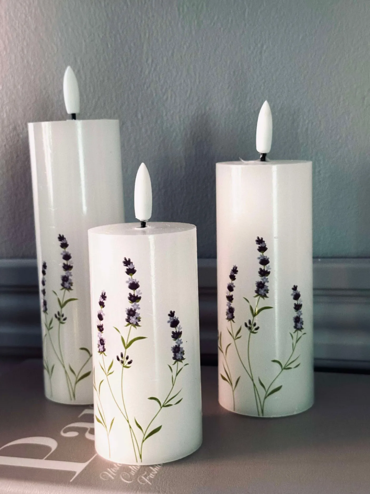 LED FLORA Lavendel – Sæt med 3 stk og fjernbetjening