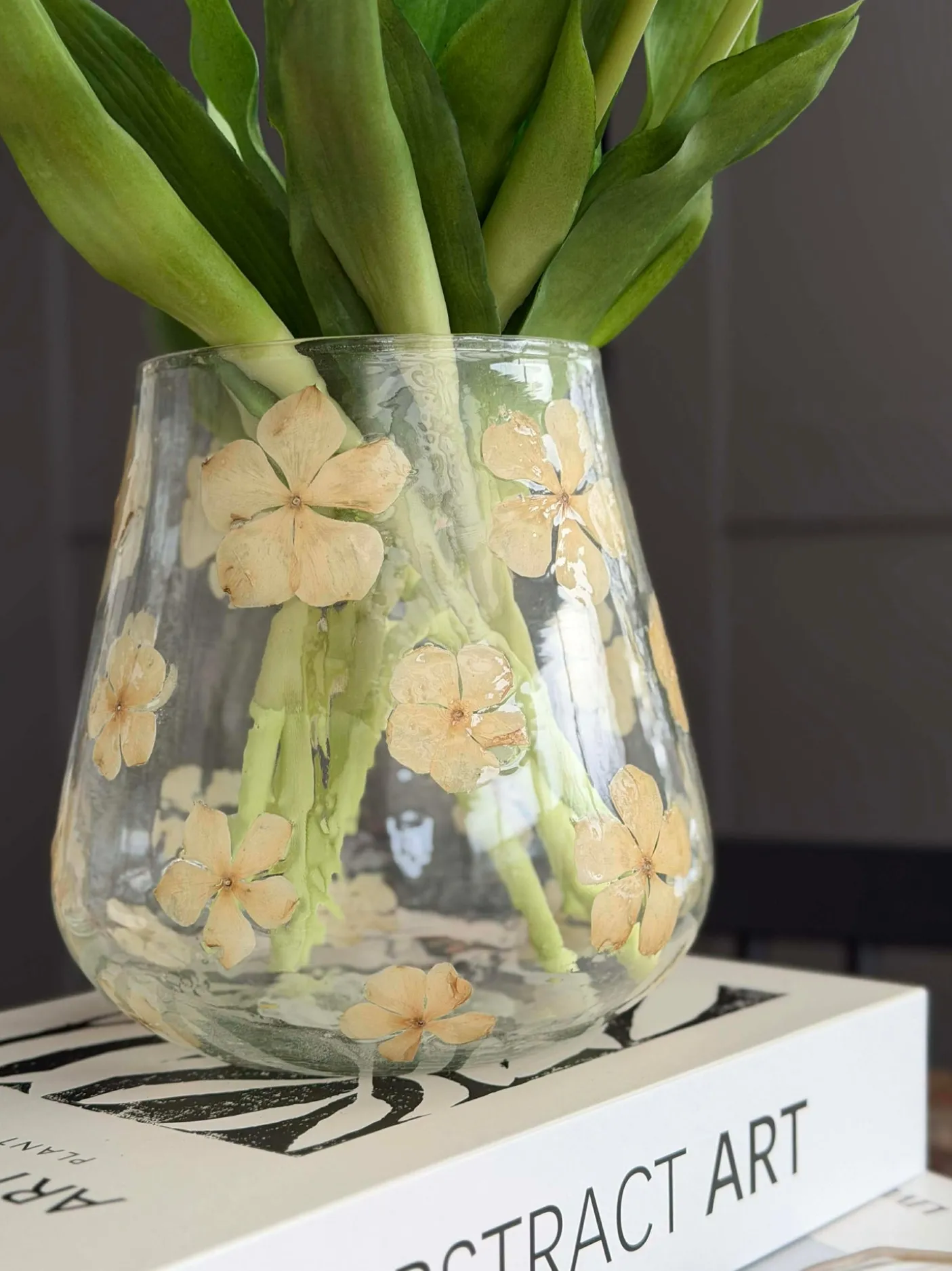 Lysestage - Glas med blomster - flere størrelser