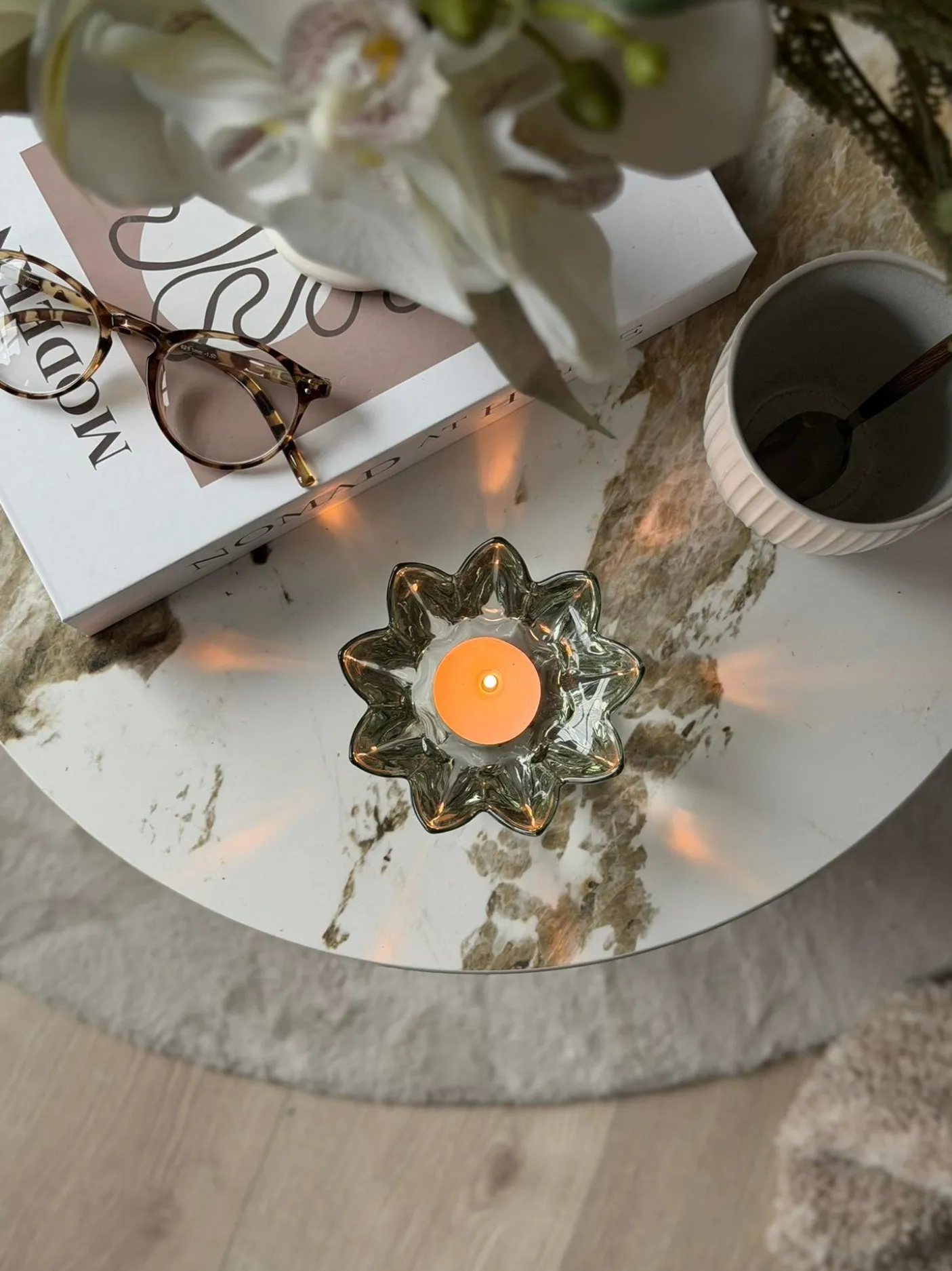 Lysestage Lilly - Flere farver
