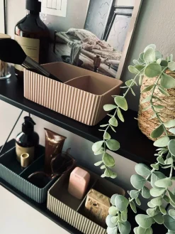 Makeup organiser med opdeling – Grå