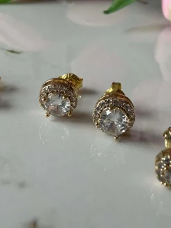 Mix box med 6 øreringe - Bea 18k forgyldt