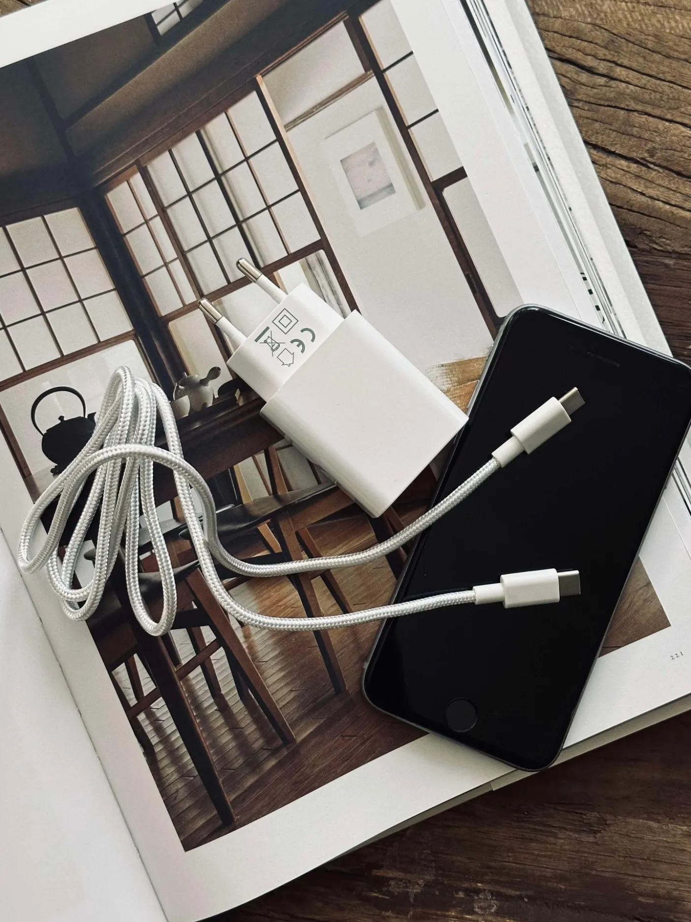 Oplader USB C + 1 M Nylon cable: USB C to USB C