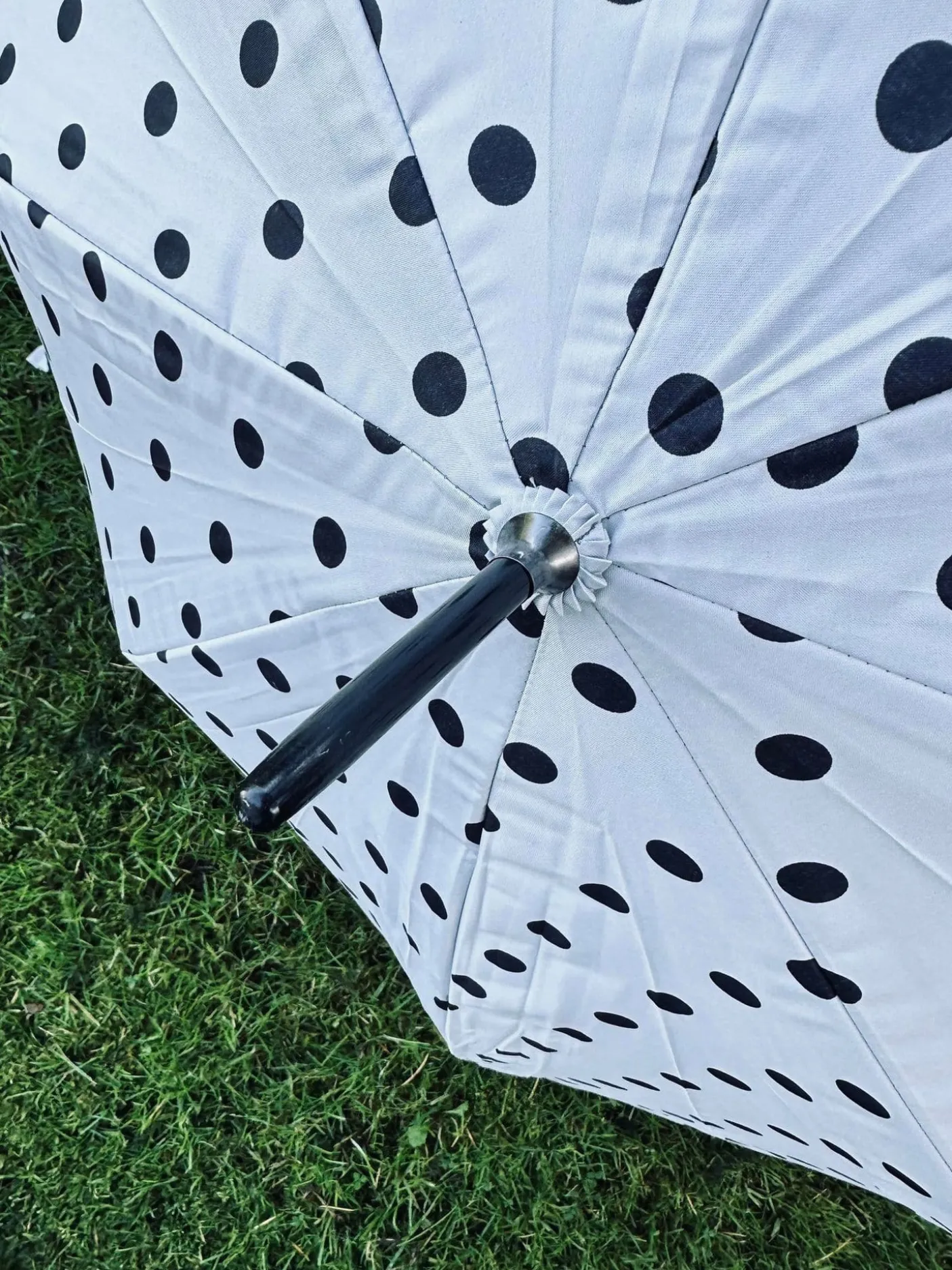 Paraply - Hvid med dots