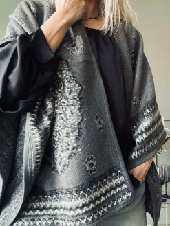 Poncho Grey boheme