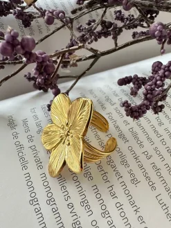 Ring Glamour
