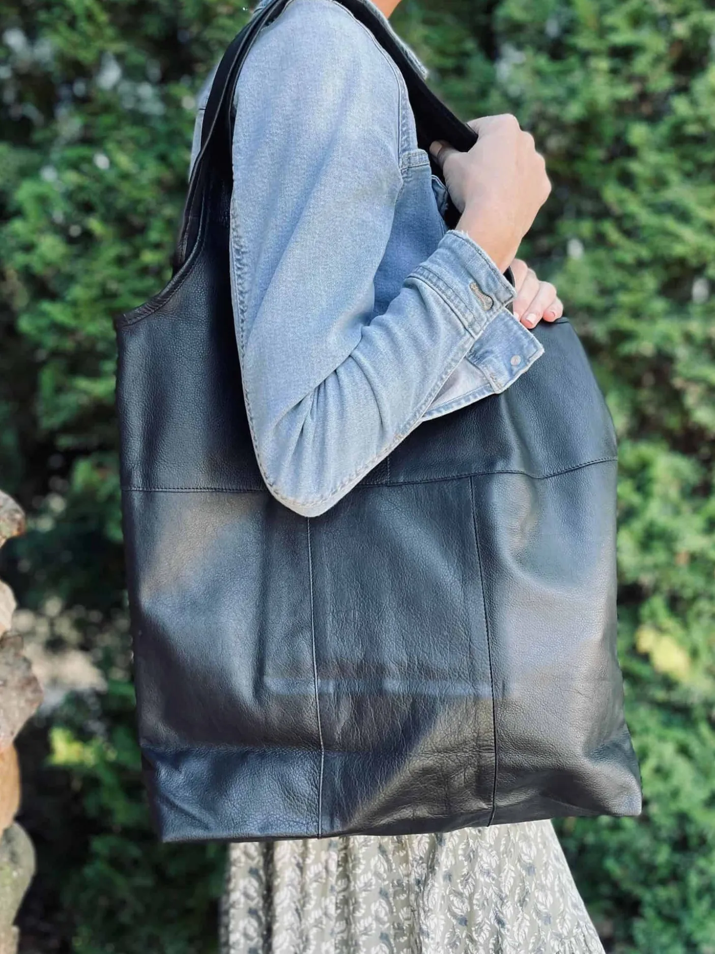 Shopper - Black