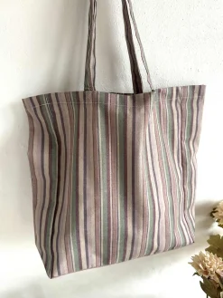 Shopper Stribet