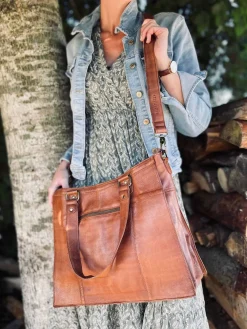 Taske MARY - Walnut