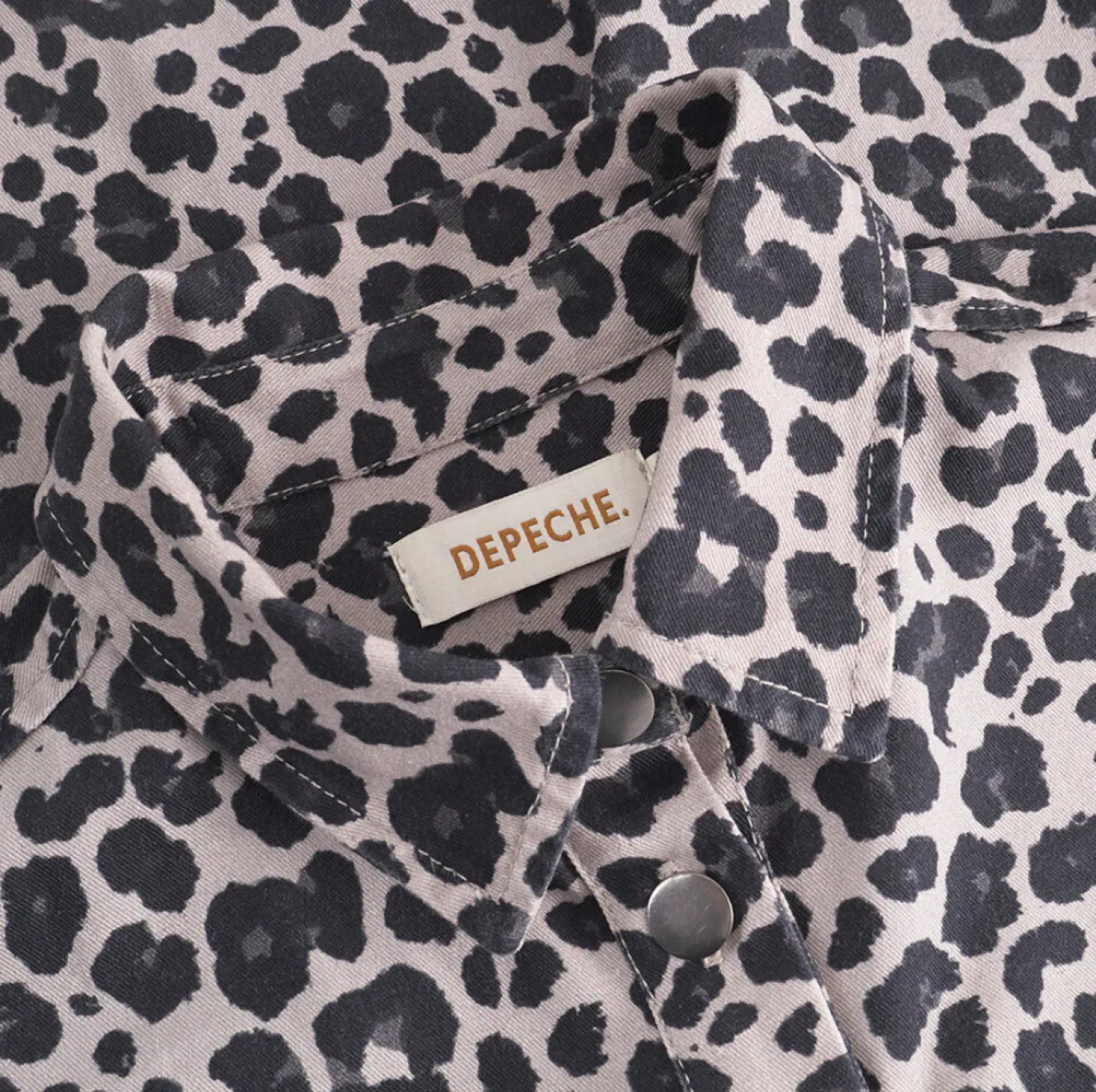 Trendy skjorte - Grey leopard