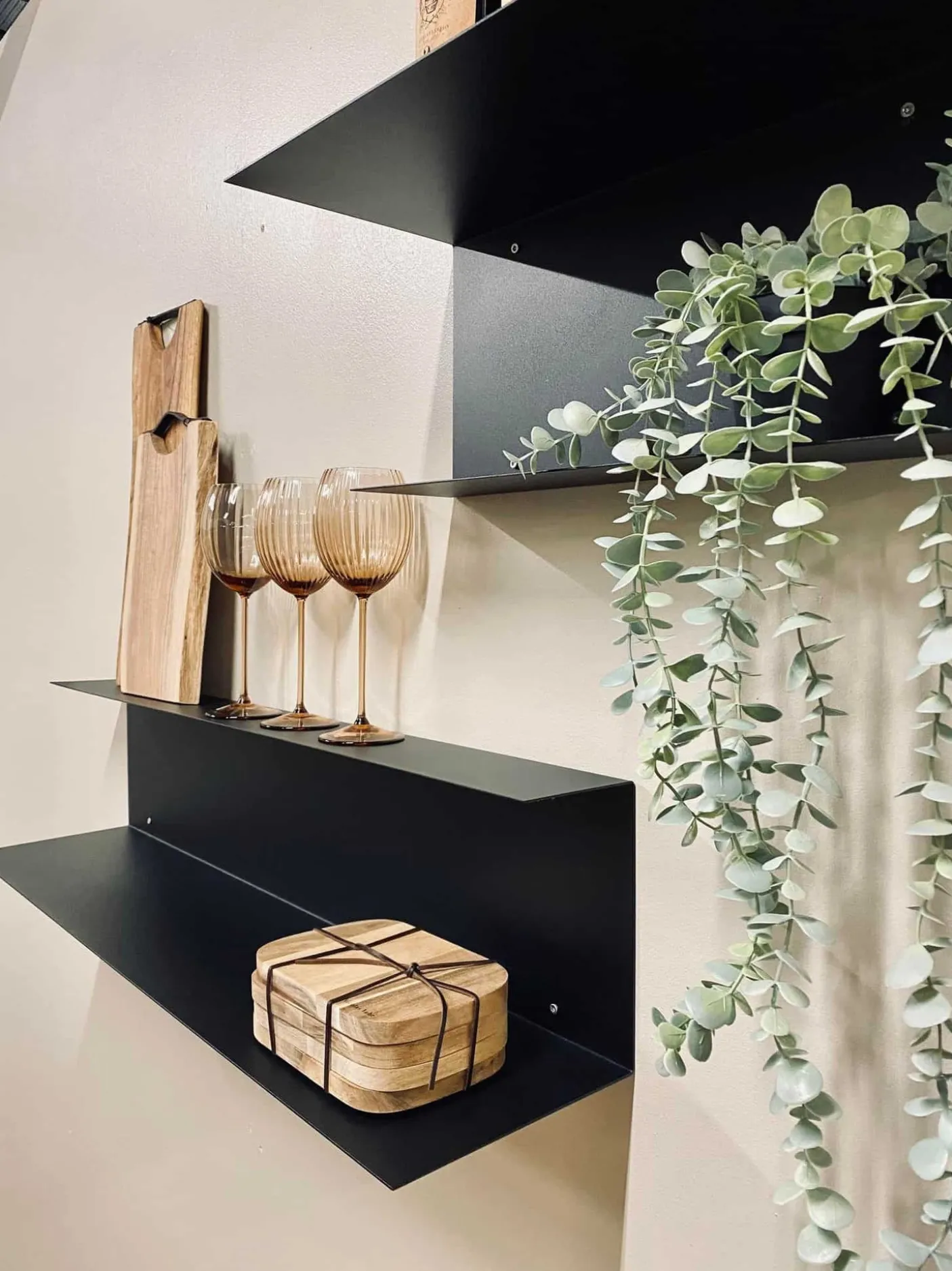 VIAMAJA kombi hylde – Sort 45cm