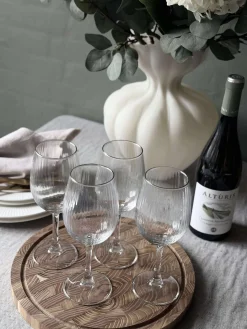 Vinglas Rillet med guld kant - 4 stk. 350ml